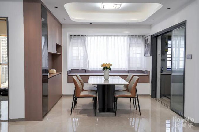 108㎡實(shí)用型現(xiàn)代三居，寬敞布局外加暖色系軟裝，享受舒適生活